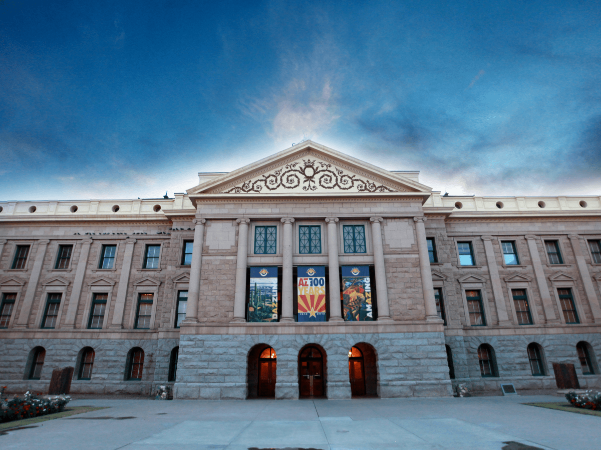 Arizona’s 2026 Governor’s Race Tightens as Polls Show a True&nbsp;Toss-Up